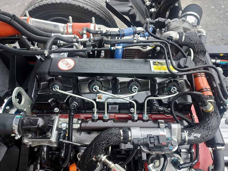 Xe Tải JAC 9 Tấn Thùng Mui Bạt Dài 7 Mét 4