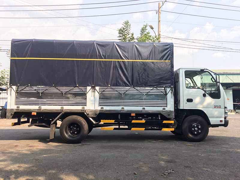 Xe Tải Isuzu 1.9 Tấn Thùng 4.3 mét 4