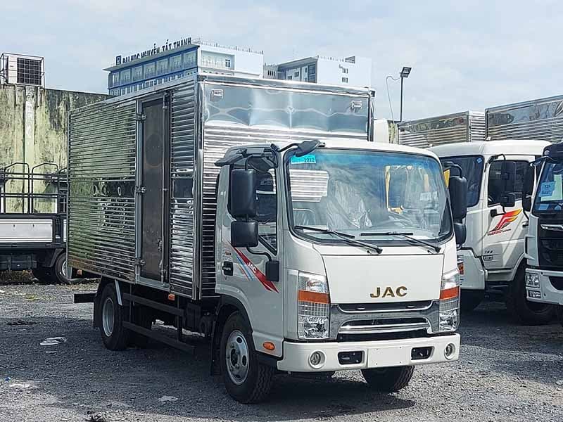 Xe Tải JAC 3.49 Tấn Thùng Kín 5