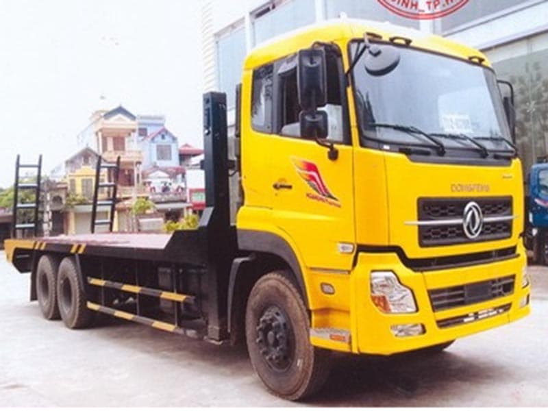 Xe Nâng Đầu Dongfeng 3 Chân-Chở Xe Công Trình 2