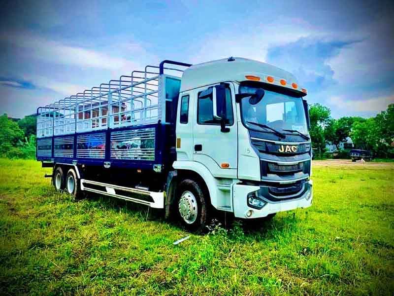 Xe Tải JAC 3 Chân 13.6 Tấn thùng Dài 9.7 Mét 4
