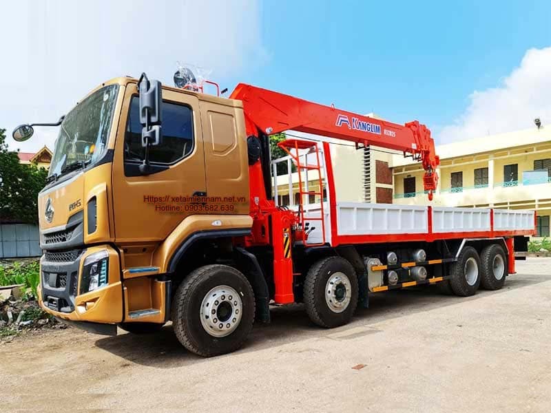 Xe Chenglong 4 Chân Gắn Cẩu Kanglim 12 Tấn 2