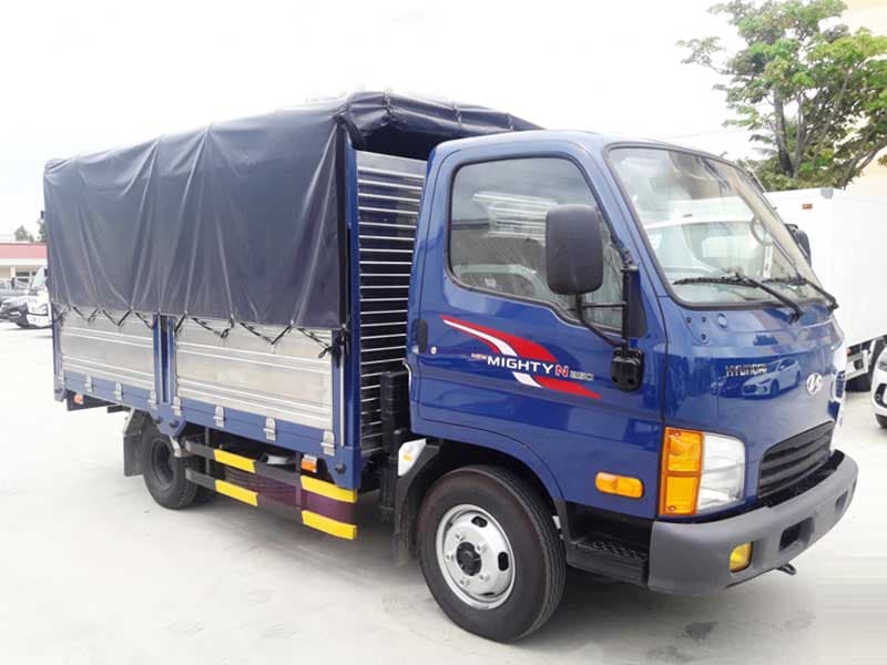 Xe Tải Hyundai 2.4 Tấn Thùng Mui Bạt Newmighty N250SL 1