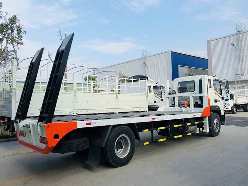 Xe Nâng Đầu C160 Chở Máy Công Trình 2