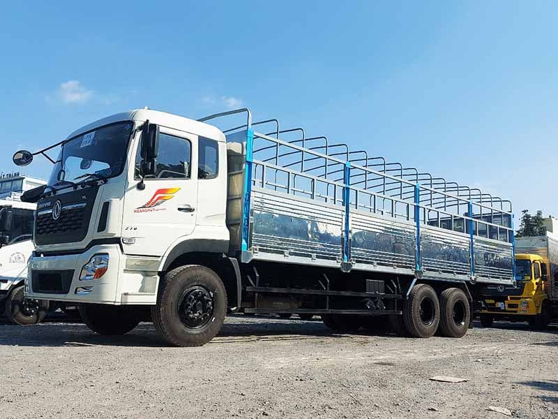 Xe Tải Dongfeng 3 Chân 13 Tấn Thùng Mui Bạt 5