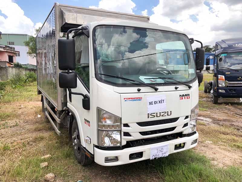 Xe Tải Chở Gà con Isuzu 1.8 Tấn thùng 4.3m 2