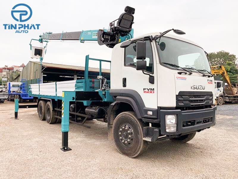 Xe Tải Isuzu FVM Gắn Cẩu 6 Tấn