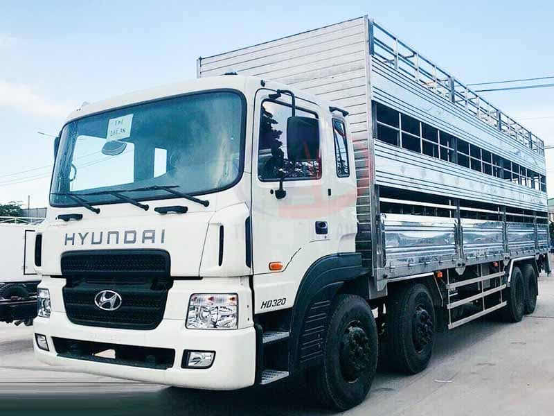 Xe Tải Hyundai Chở Gia Súc Tải Trọng 17 Tấn