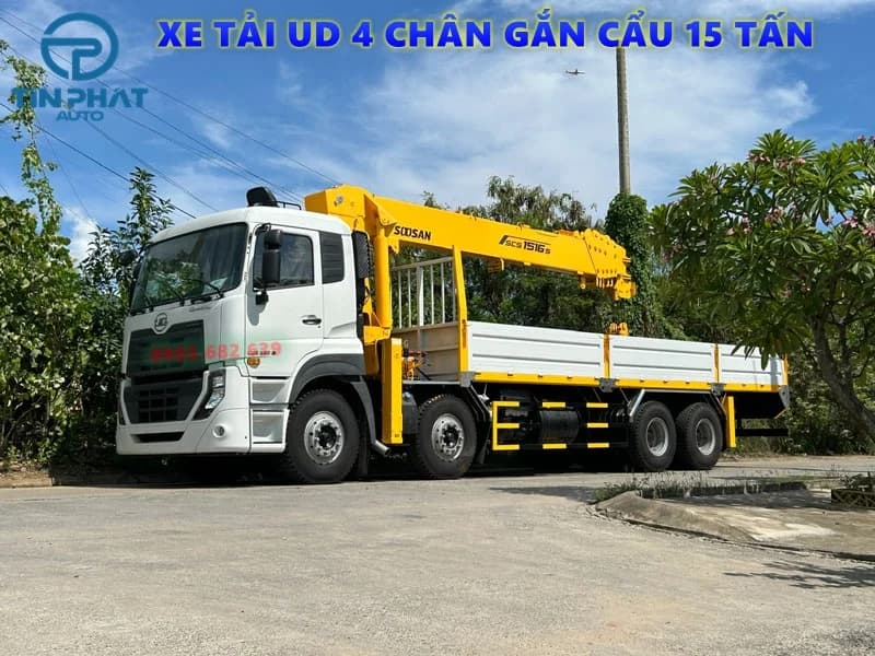 Xe Tải UD  4 Chân Gắn Cẩu SOOSAN 15 Tấn 4