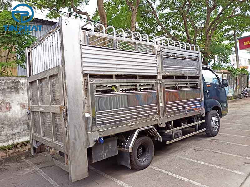Xe KIA Chở gia súc