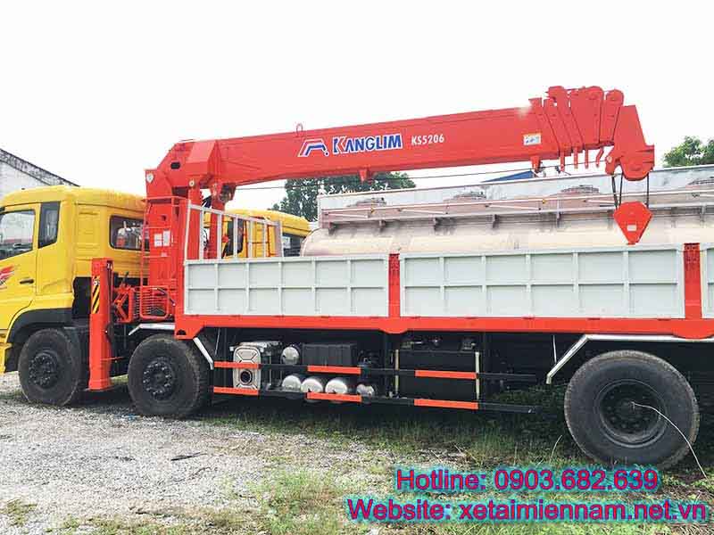 xe-cau-dongfeng-hoang-huy-4-chan-gan-cau-kanlim