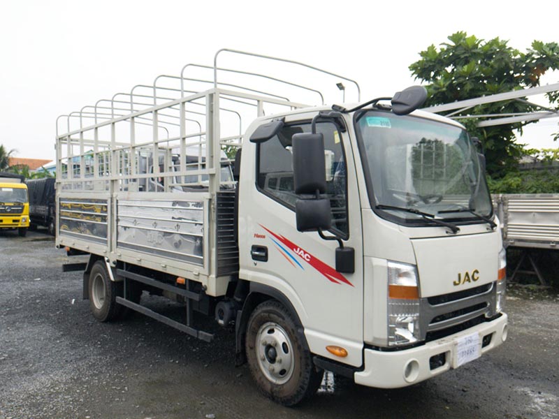 Thùng mui bạt dài 4.38m