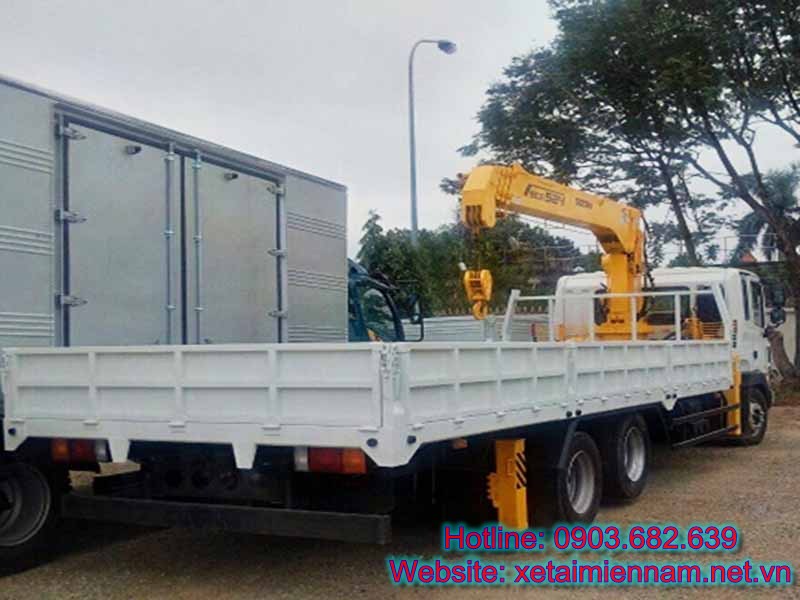 Hyundai HD240 gan cau