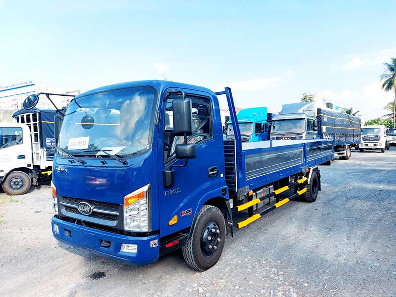 xe-tai-3t49-thung-dai-6m2