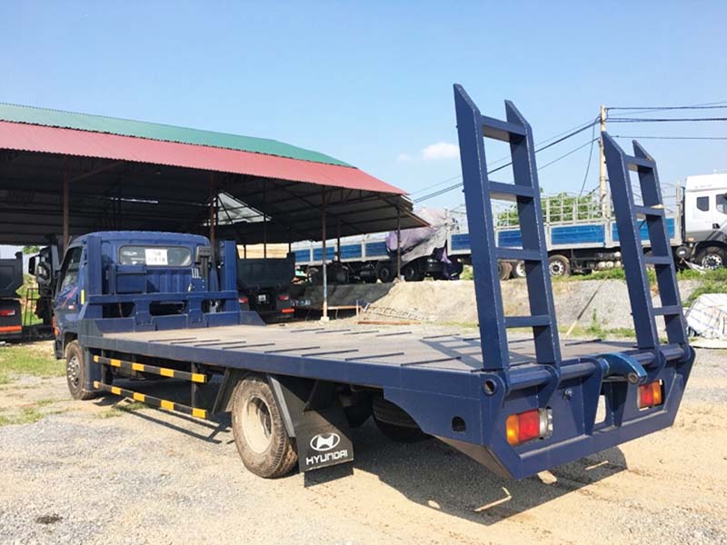 xe-nang-dau-hyundai-HD120SL-
