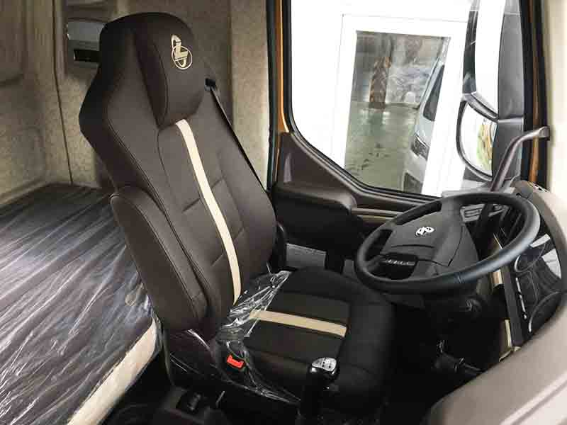 dau-keo-hyundai-hd1000-gan-cau-gap-10tan-noi-that