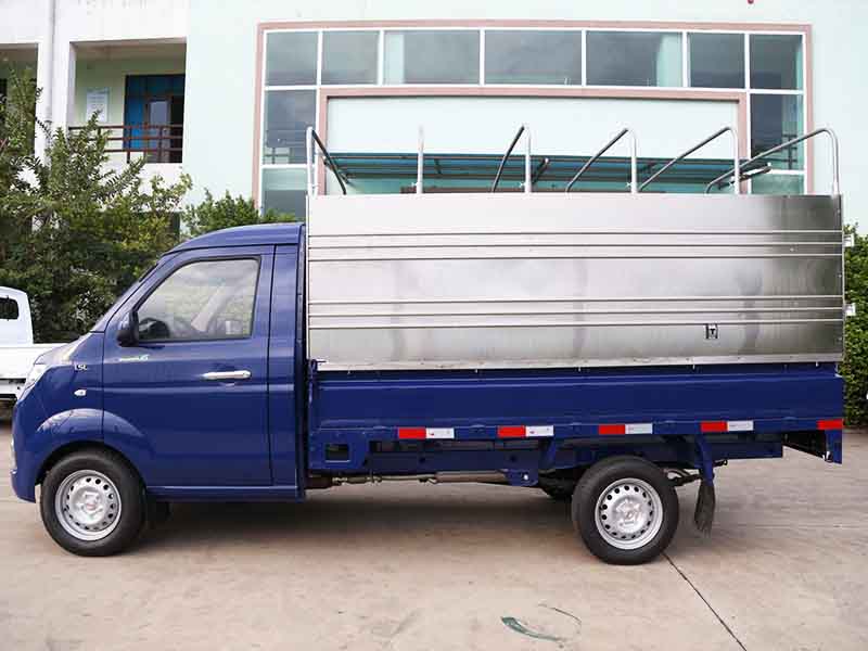 xe-tai-dongben-srm-t30-thung-mui-bat-1120kg