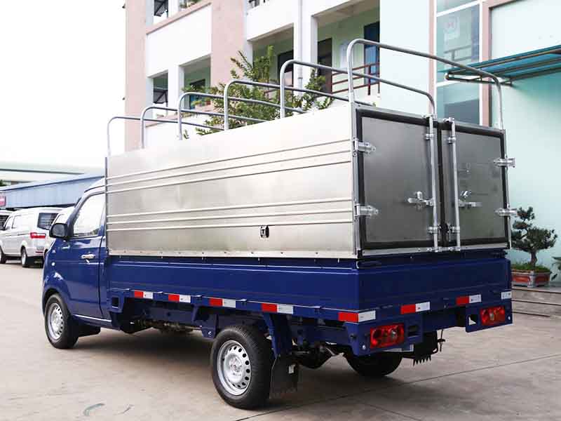 xe-tai-dongben-srm-t30-thung-mui-bat