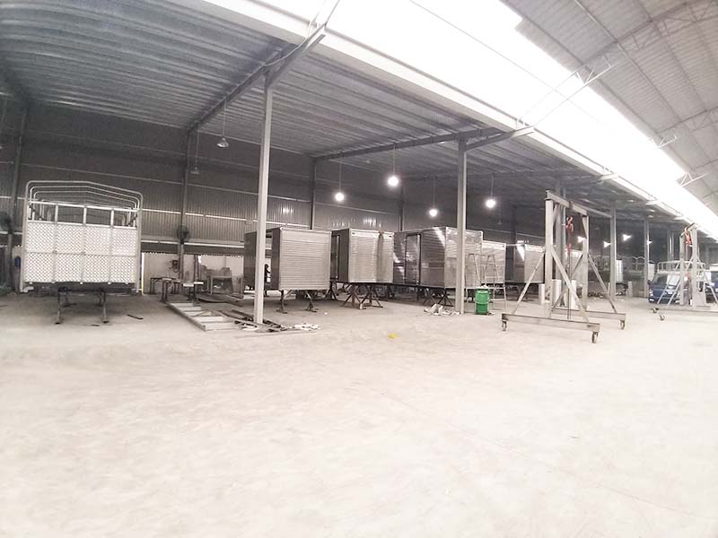 sửa chữa thùng xe tải