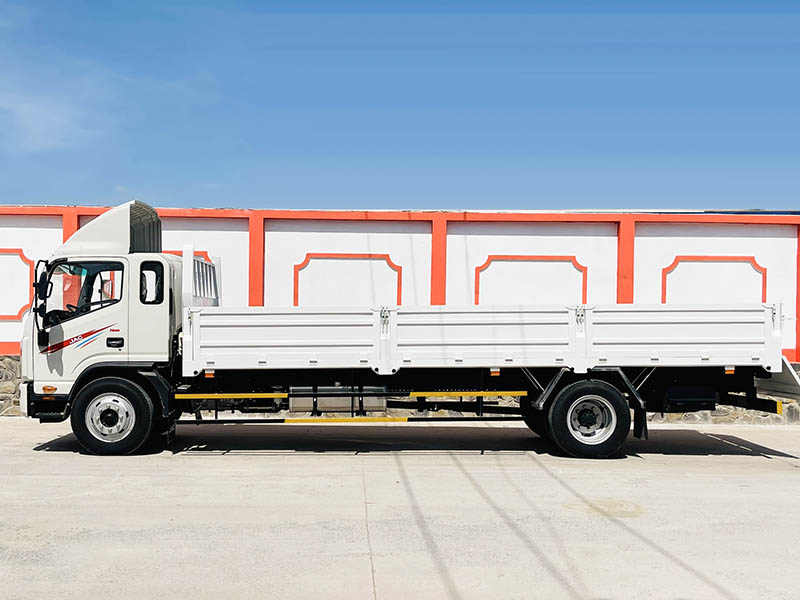 Xe tải jac 9 tấn thùng lững