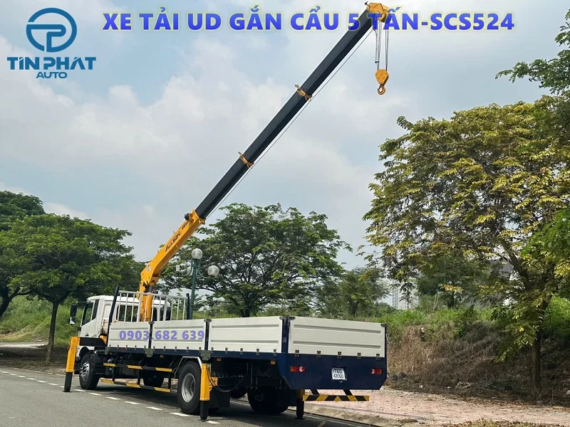 Xe cẩu 5 tấn