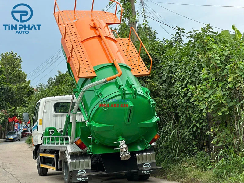 Xe Hút Hầm Cầu Bể Phốt 6 Khối